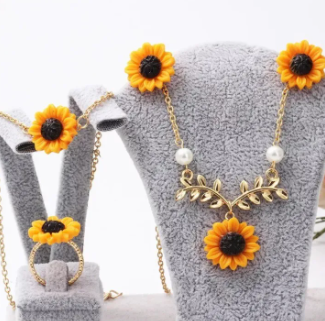4Pcs/Set Sunflower Pendant Necklace Stud Earrings Ring Bracelet Jewelry - Necklace For Girls - Necklace S